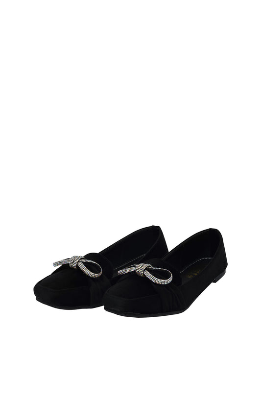 Black Pumps