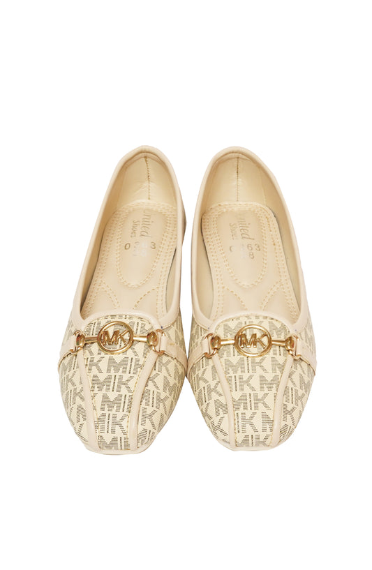 Comfort Flat Pumps – Where Style Meets All-Day Comfort!