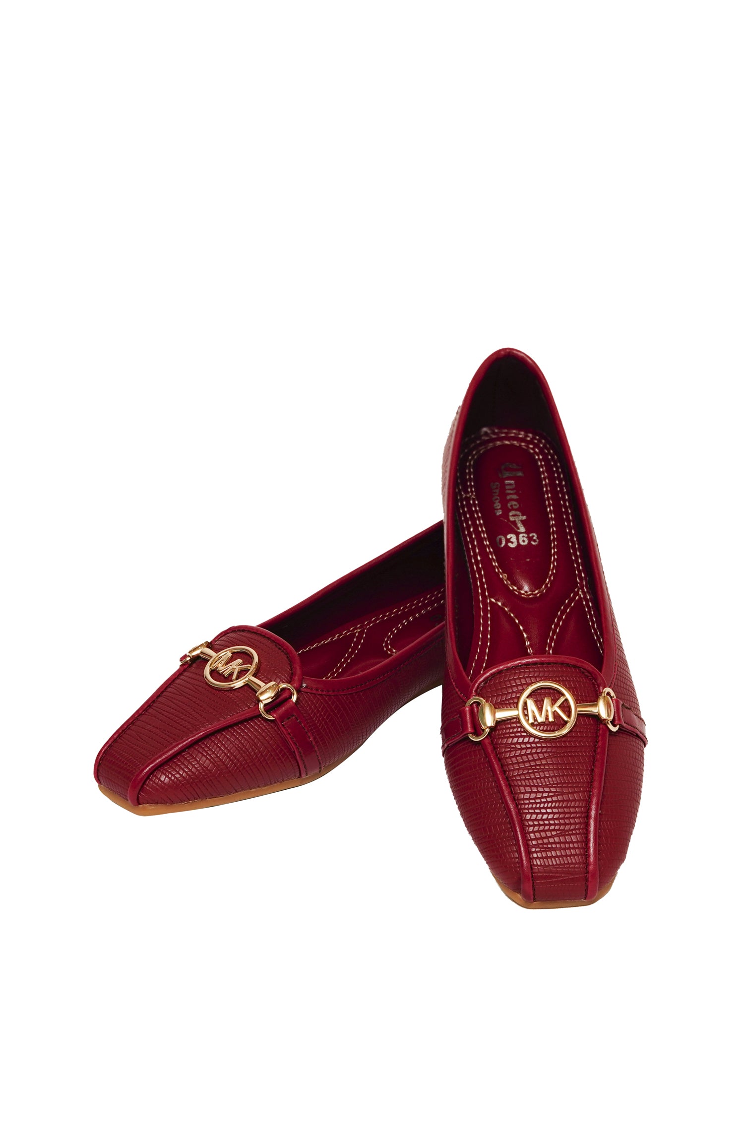 Comfort Flat Pumps – Where Style Meets All-Day Comfort!