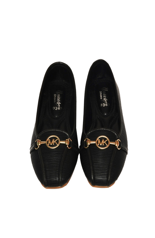 Black Fancy Pumps – Elegant, Comfortable & Stylish